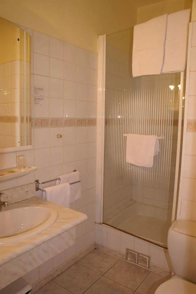Hotel Cristol Briancon  2*, Briancon (Hautes-Alpes) France